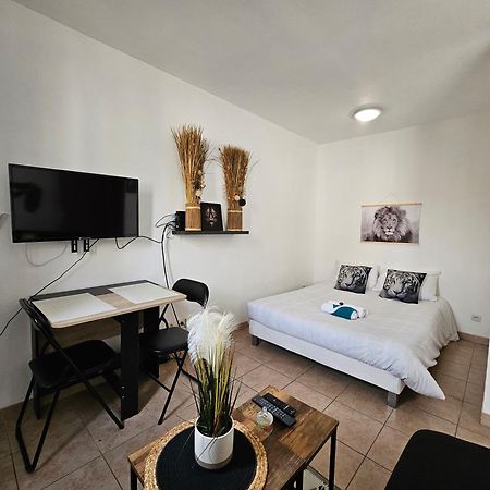 מונטבראן A112 Appartement Proche Disneyland Paris מראה חיצוני תמונה